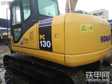 小松 PC130-7 二手挖掘機(jī)價(jià)格 26.8萬(wàn) 8000小時(shí)
