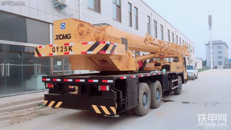 低價(jià)轉(zhuǎn)讓09年徐工25K吊車-帖子圖片
