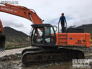 我的西藏趣事二：暴雨后，帮藏族喇嘛挖水管。