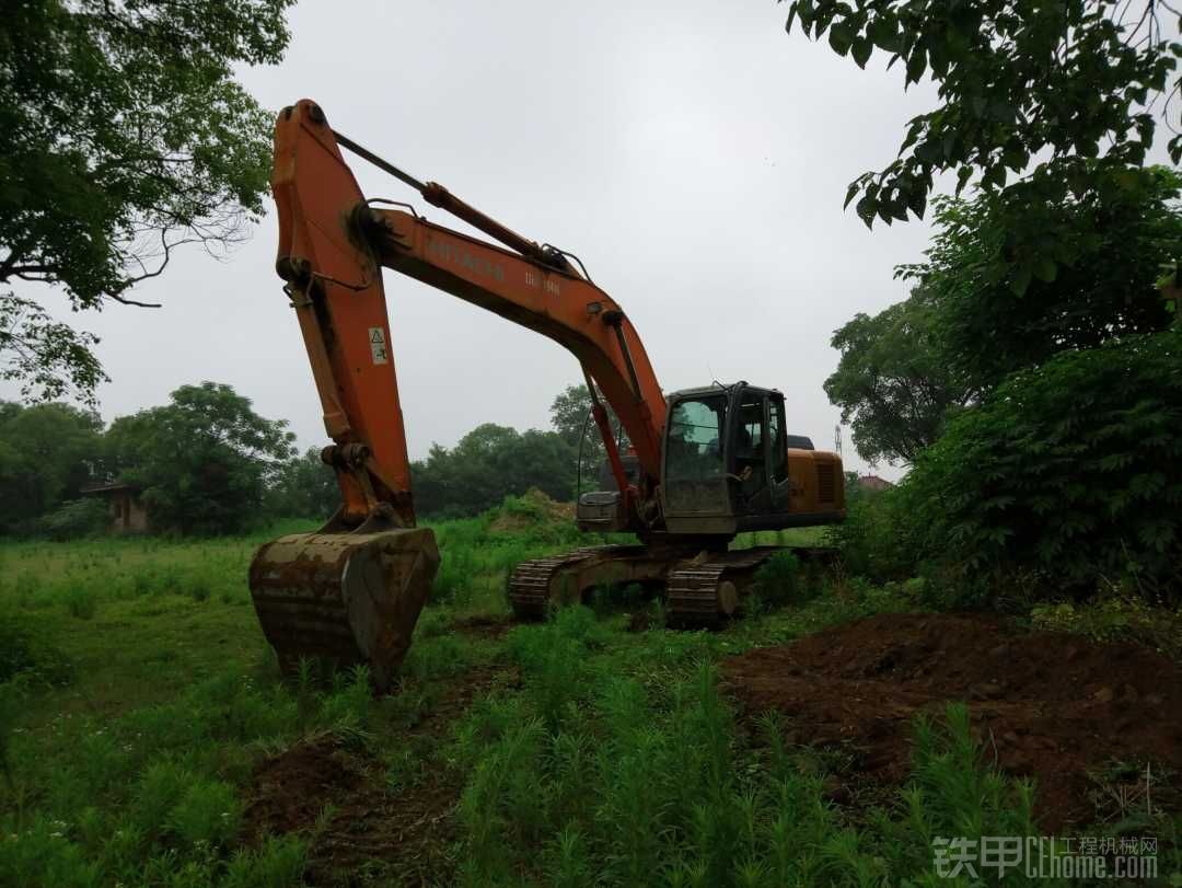 日立电喷240-3想自己换分油盅油封有什么要注意的