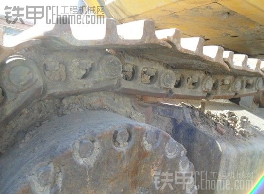 手续齐全，耐用保值率高，车况好，机子动作灵活，三大件完好，手续齐全