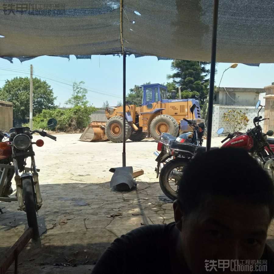 大神指教下 龍工850裝載機(jī)冷車沒勁