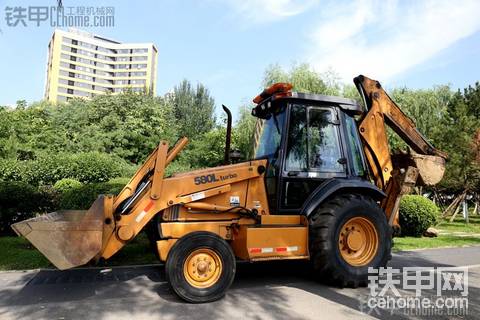 CASE580L 一萬(wàn)三千小時(shí)使用報(bào)告