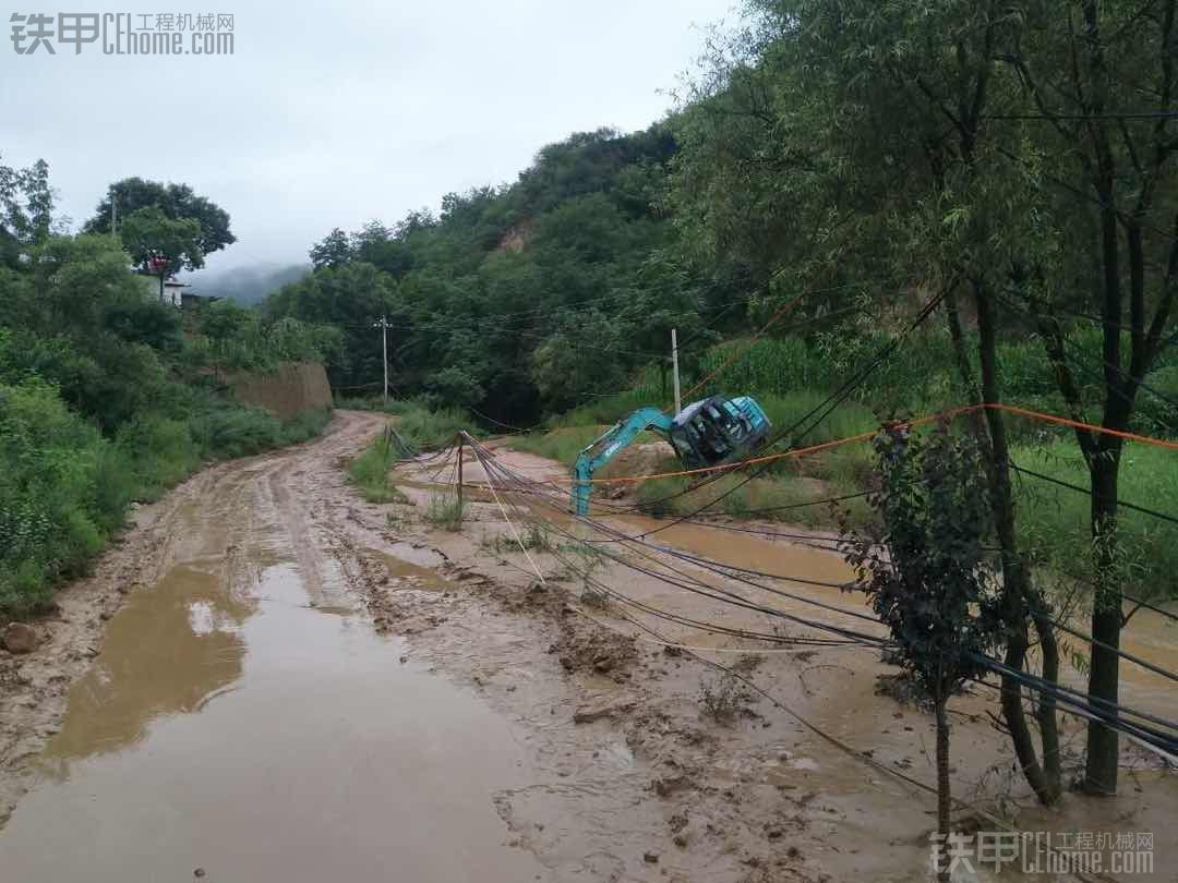 【沃爾沃 曬出你的愛機和愛姬】不知道援軍何時到達