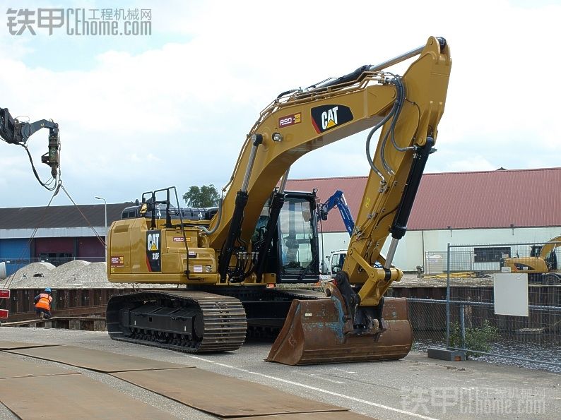 CAT 336F