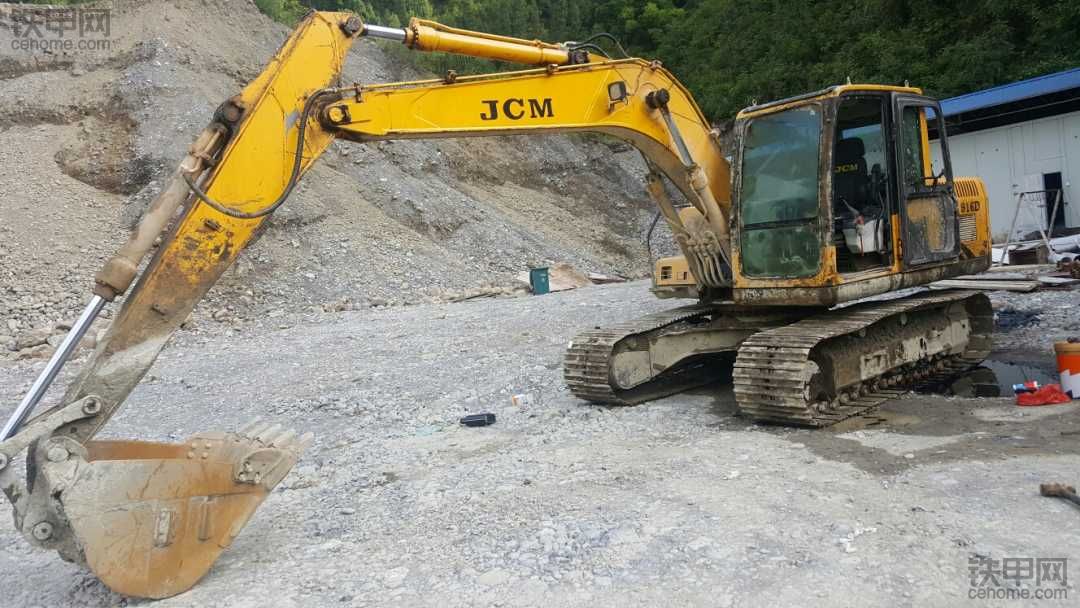 JCM916D的型号相当于多大的挖机？