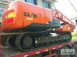 问下大家 日立130-5abp 版是什么意思