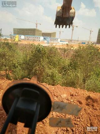 赣州新能源附近有甲友吗？