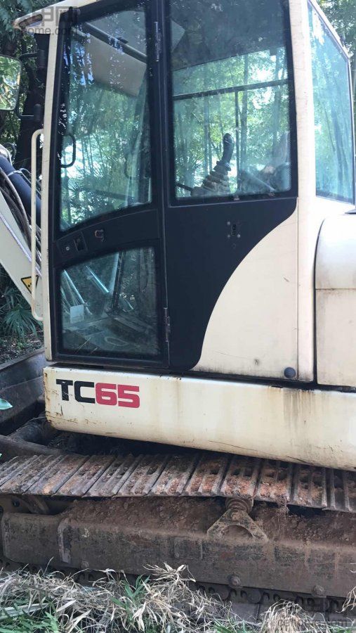 特雷克斯TC65挖掘机喝水太厉害