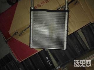 十几年维修师傅透露：挖机防冻液的小秘密