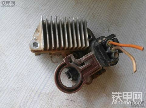 康明斯B3.3電裝發(fā)電機(jī)不發(fā)電請(qǐng)教