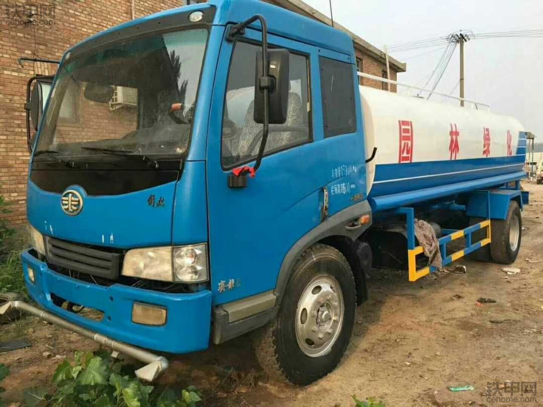 出售加油车洒水车