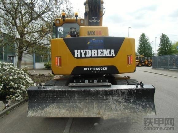 誰認(rèn)識 Hydrema MX16輪挖