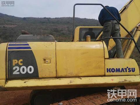 請(qǐng)問這個(gè)車型到底是200還是210的？