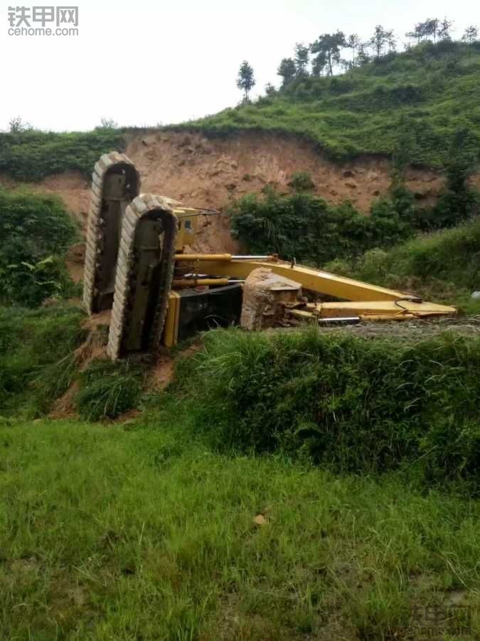 極品小松120一年后再次翻車！