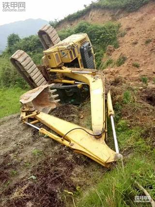 極品小松120一年后再次翻車！