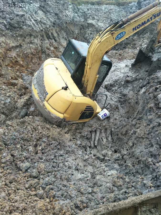 挖挖机