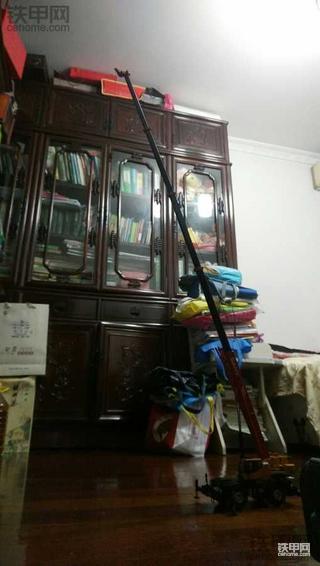 趁便宜，赶集买一辆三一重工越野吊模型，真酷！