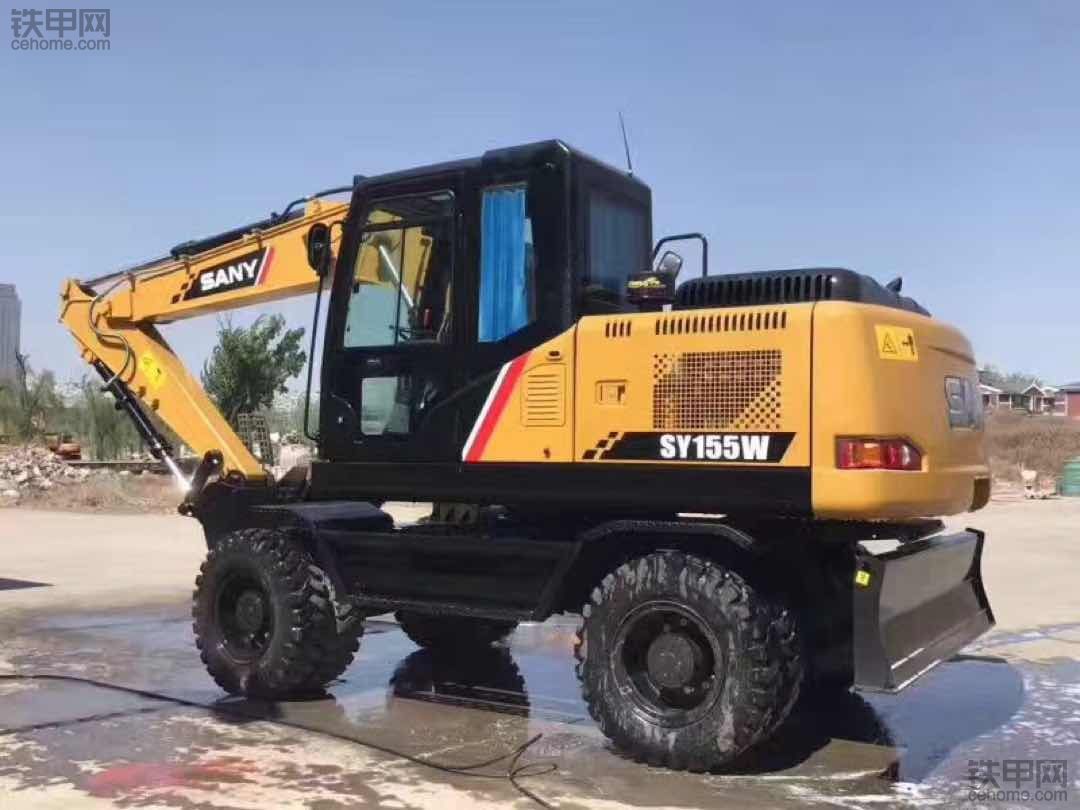 三一155轮挖_铁甲工程机械论坛
