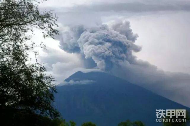 火山爆發(fā)-帖子圖片