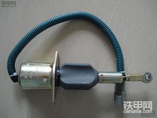 小松360-7原厂熄火电磁阀和副厂熄火电磁阀的区别