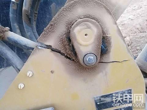 卡特306E2小挖，質(zhì)量太差！誰買誰后悔