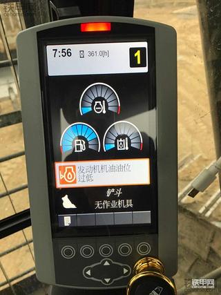新卡特320d2，三百多小时机油报警正常吗？