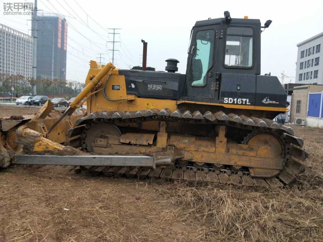 出售15年山推160湿地手动