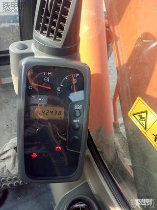 日立ZX60使用14200小时，保养及维护报告