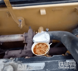 开挖机就怕吃这4碗面，来，干了这4碗！