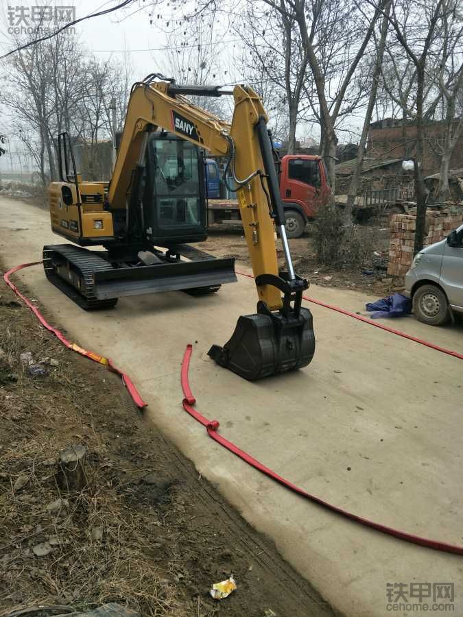 踏入挖機(jī)路，從此不回頭。