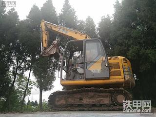 我是挖二代：无忧无虑的青春献给挖机