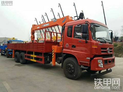 東風(fēng)后八輪12噸隨車吊