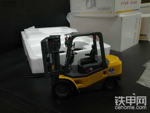 山推叉车