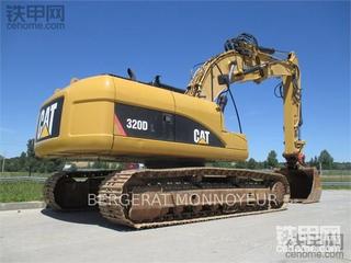米國(guó)佬用的少見的拐臂版卡特320D