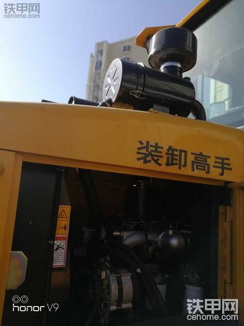 柳工816小裝載機