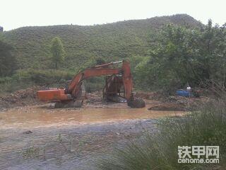 青春无悔 我的十年挖机路