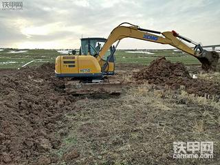 徐工XE75D