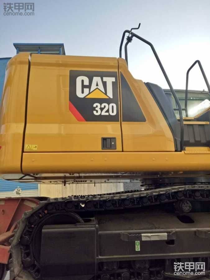 新卡特320