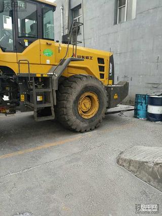 都没事发座驾