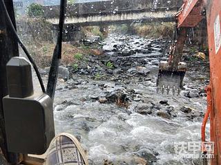 下雨了