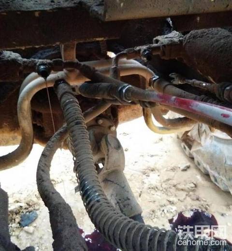 綏德小周談維修（2）一人我修鉸接 緊急采購買軸承！