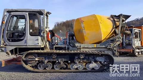 MST2200履帶混凝土機