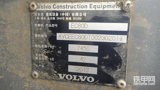 两年驾龄00后点评沃尔沃80小挖机