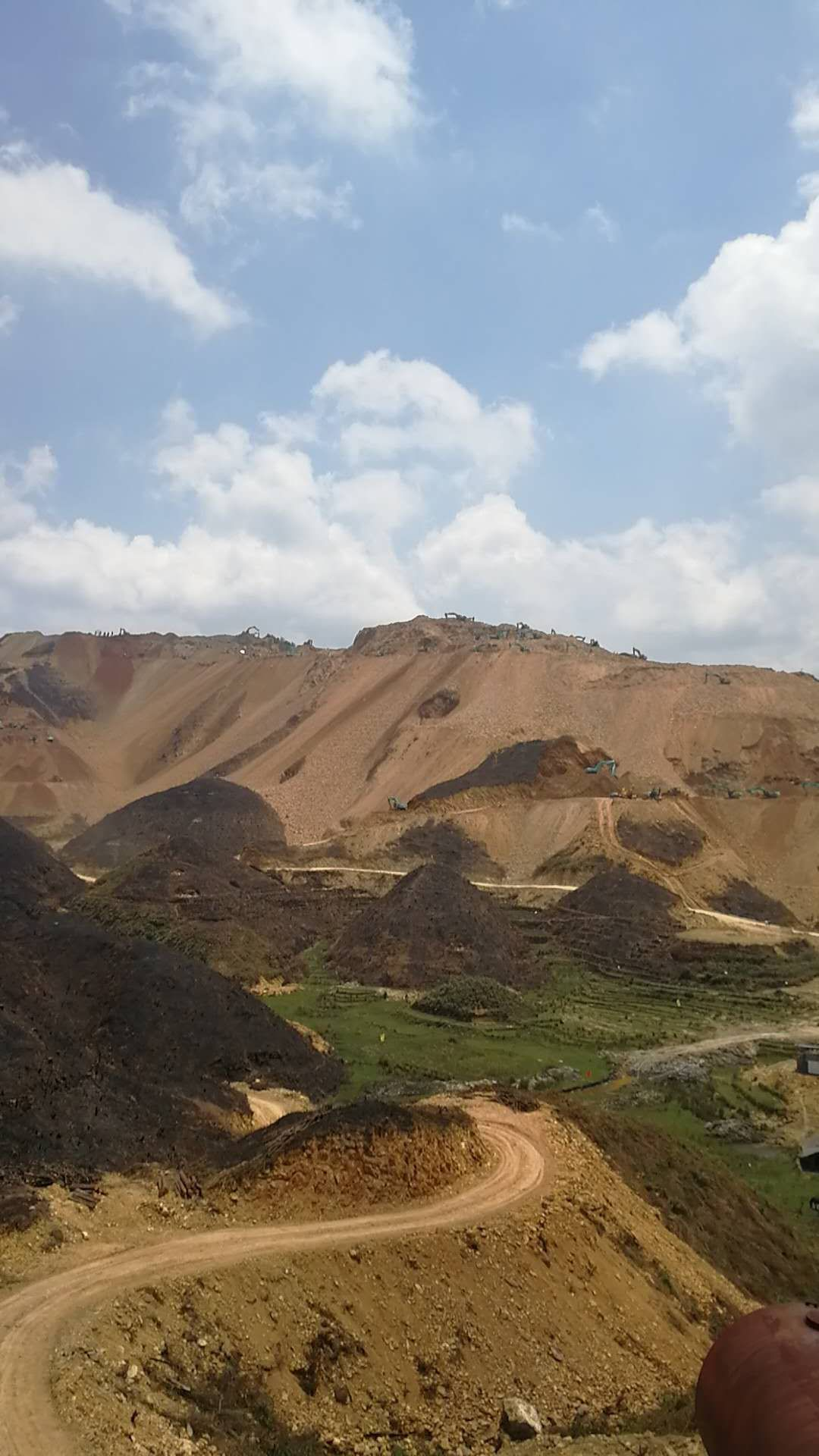 机友们云南文山停山大工地不是富宁