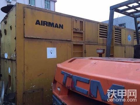 800 多千瓦艾爾曼 電機(jī) 配三菱發(fā)動(dòng)機(jī)？