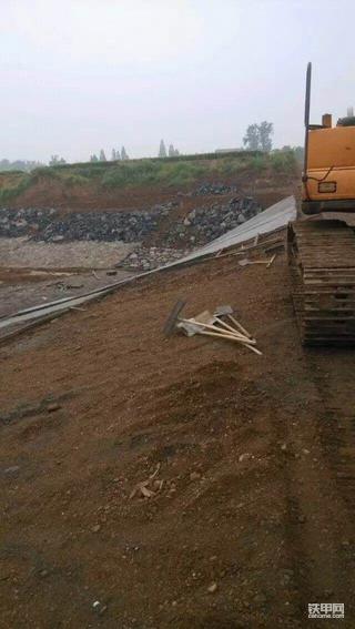 【老司機帶你飛】教你輕松解決河道護坡刷坡