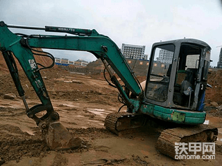 17岁学挖机，半年出师，开过小松、洋马挖掘机！