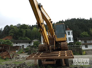 小松130-7k，伙计合不来，有没有老板想秒的