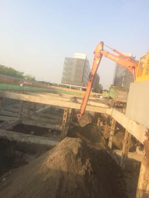 上海的基础深挖